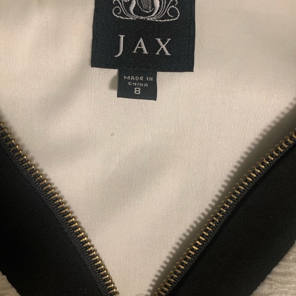 Jax Zip-front Dress - Picture 3 of 4